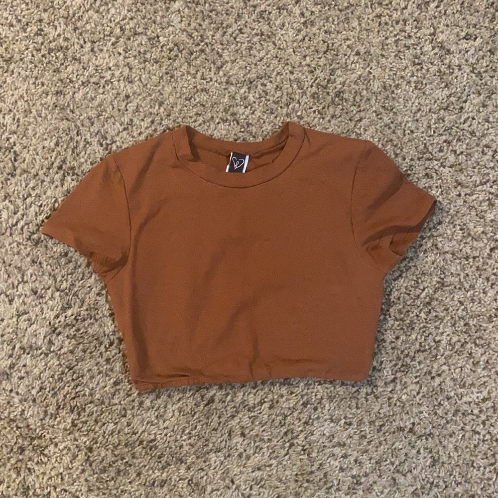 Windsor // Women’s Orange Crop Top